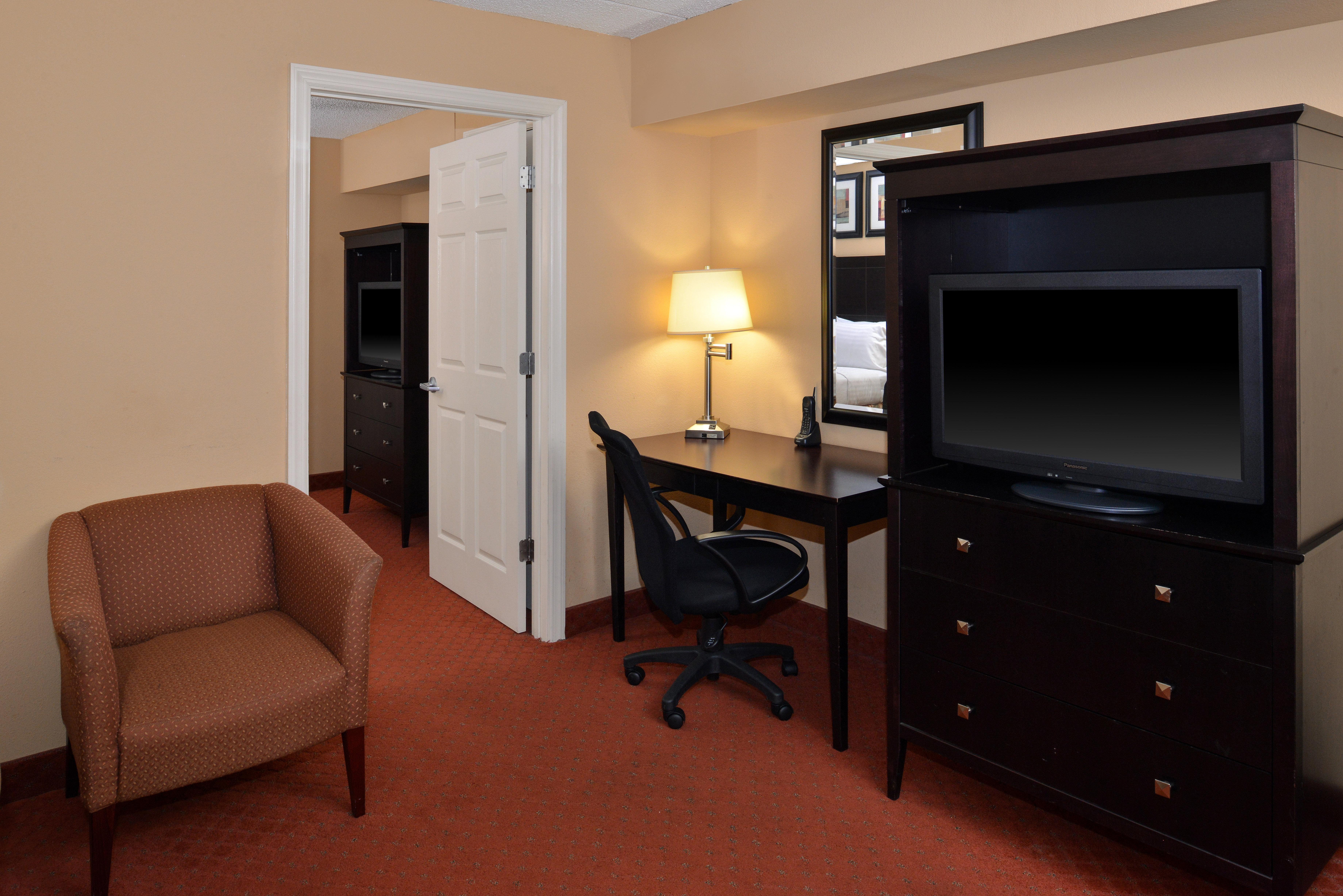 Holiday Inn Martinsburg By Ihg Exterior photo