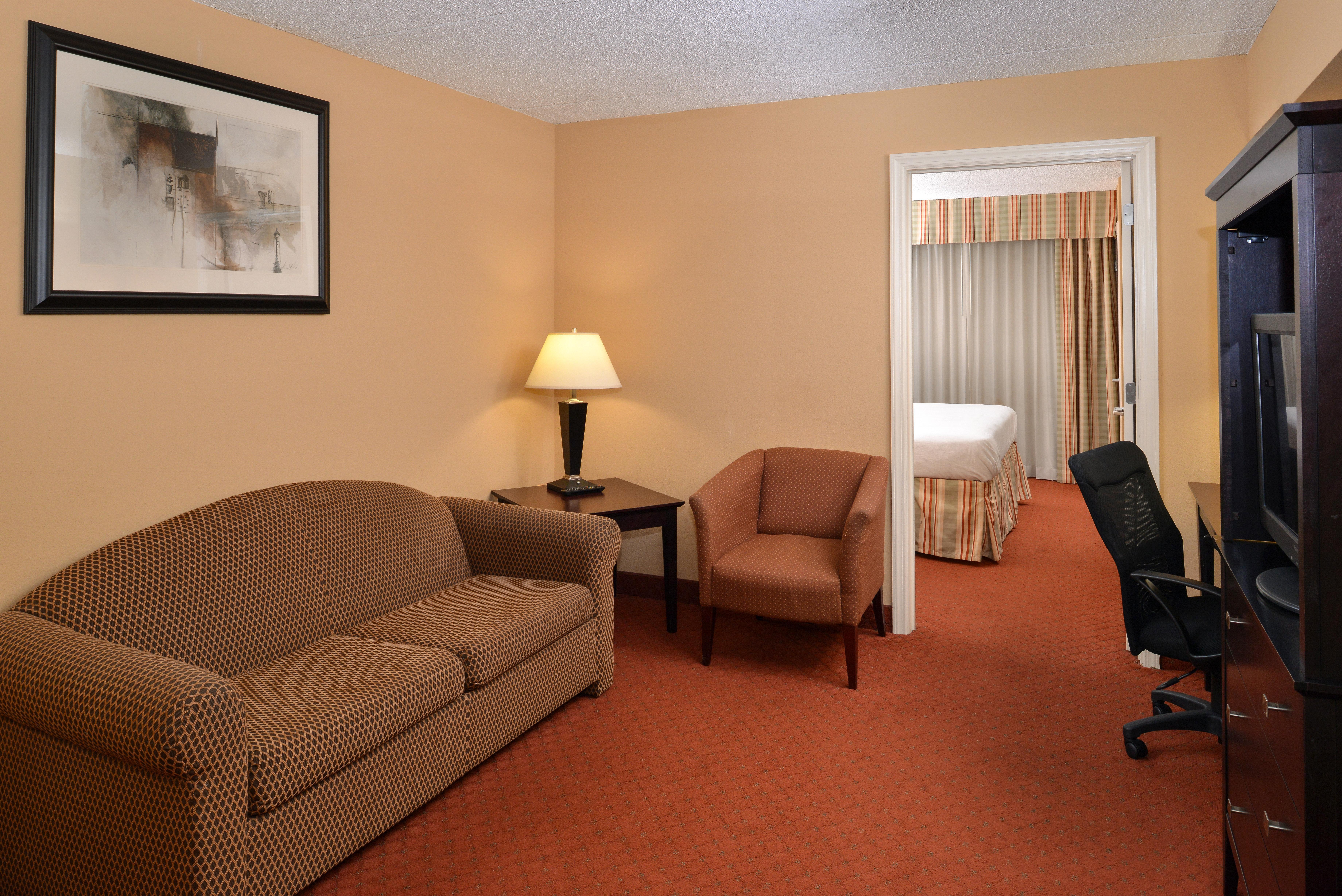 Holiday Inn Martinsburg By Ihg Room photo